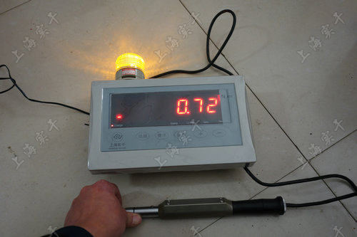 ·Ç±êÁ¬µçÄÔÊýÏÔŤÁ¦°âÊÖ