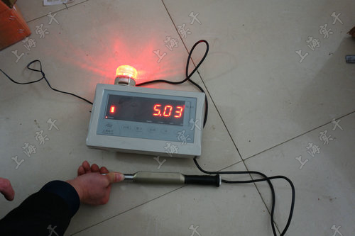 ·Ç±êÁ¬µçÄÔÊýÏÔŤÁ¦°âÊÖ